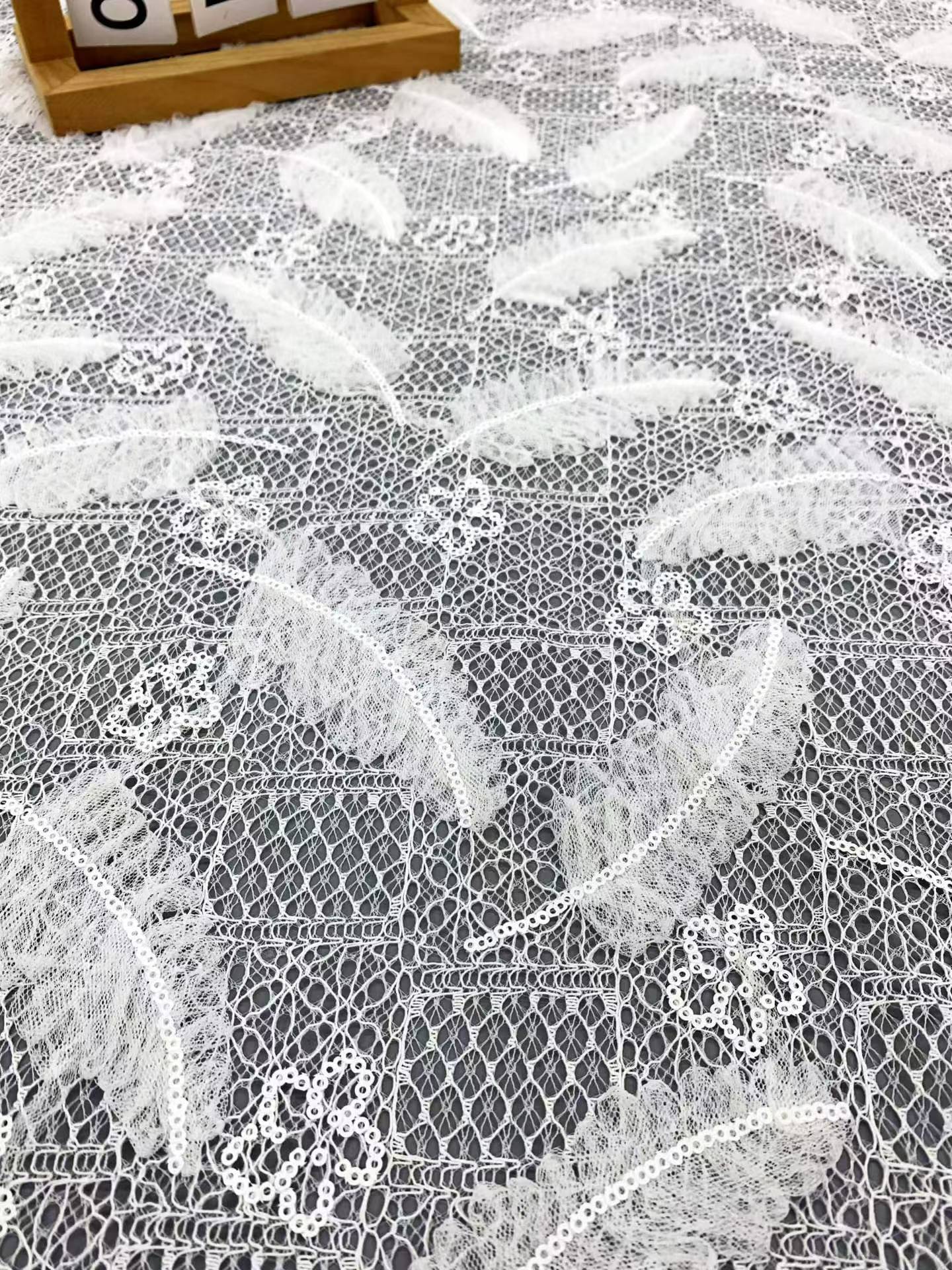 lace p4